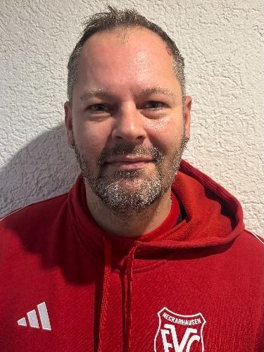 Sascha Lenhard