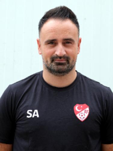 Samet Akyüz