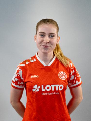 Lara Schröder