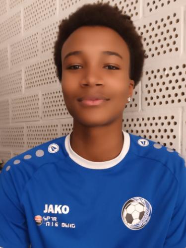 Leyon Mwangi Schönstein