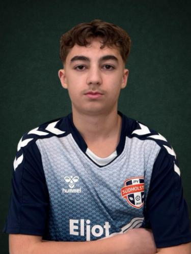 Rian Nika