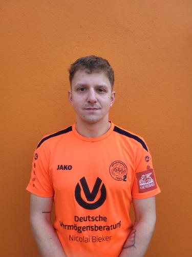 Chris Becker