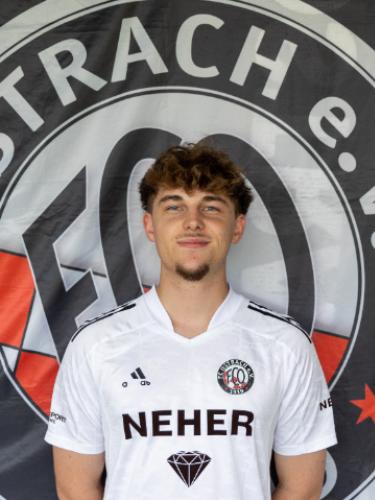 Niklas Löw