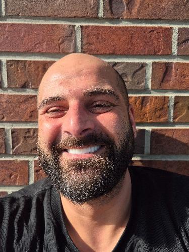 Schirag Erzurumluoglu