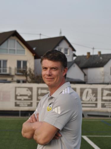 Niklas Isselbächer