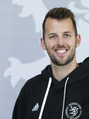Simon Schwarz