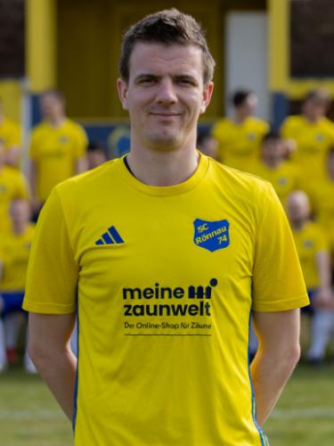 Finn Schoenert