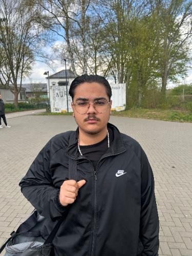 Emirhan Okutucu