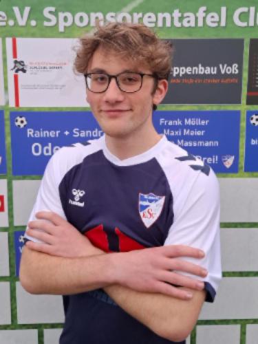 Max Luca Bauer