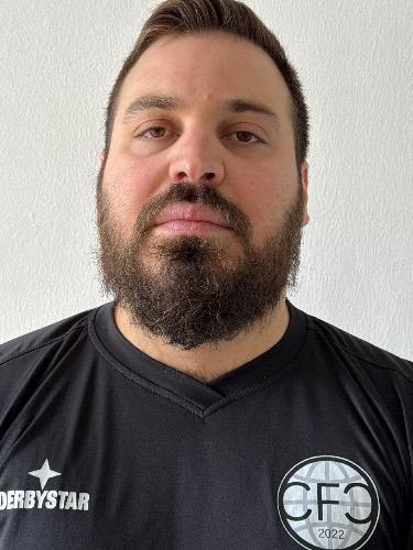 Kadir Özcan