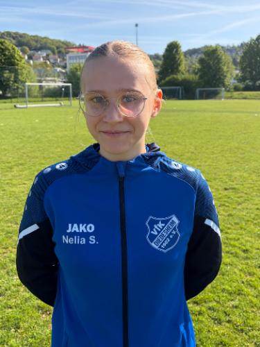 Nelia Schirle