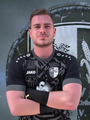 Nils Mai