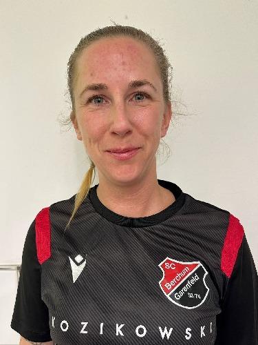 Justine Enste