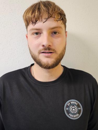 Niklas Büschel