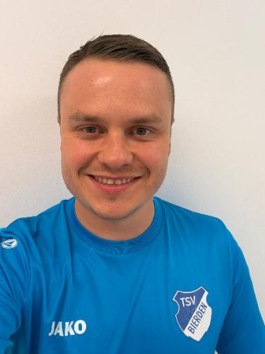 Lukas Becker