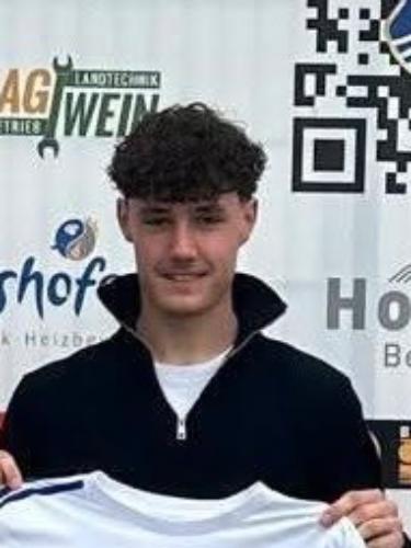 Elias Luca Holzem