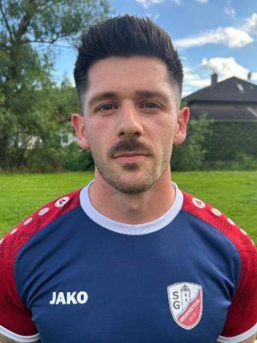Jannik Holl