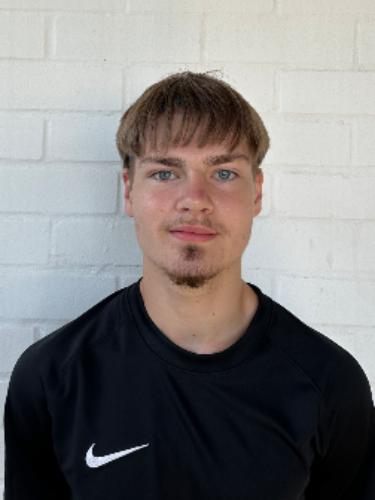 Tamino Steller