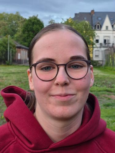 Lara Stendebach
