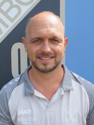 Dominik Stenger