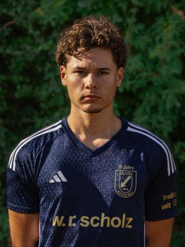 Kamil Kowol