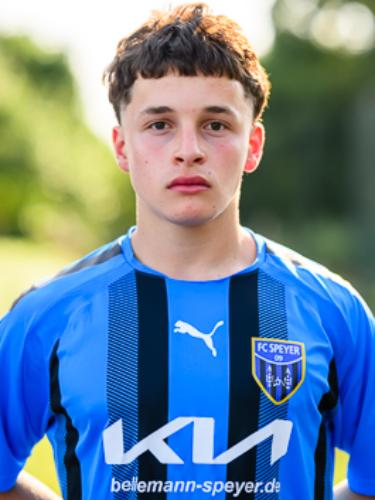 Luca Orhan Tüchter