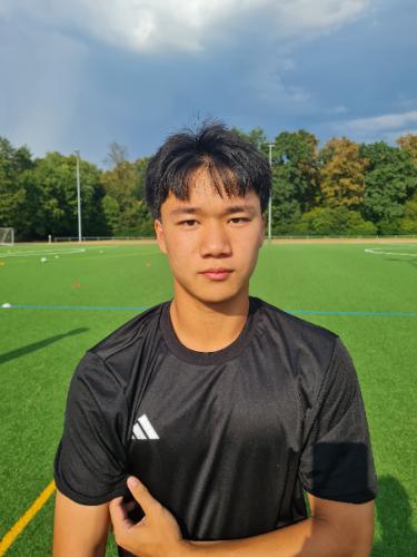 Yunpeng Li