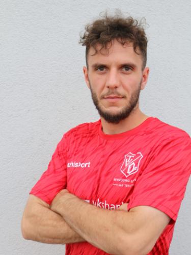 Leonis Memaj