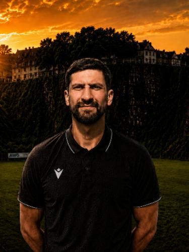 Refik Ertop