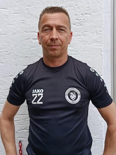 Benjamin Schötzau