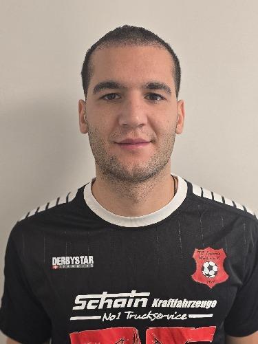 Semih Kayan