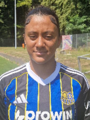 Esther Perla Dos Santos Pereira