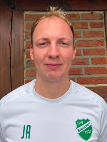 Justin Averbeck