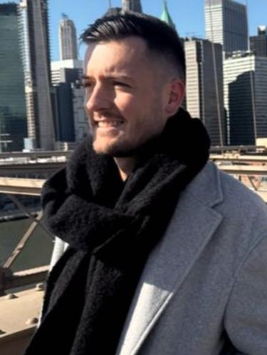 Yannik Bach