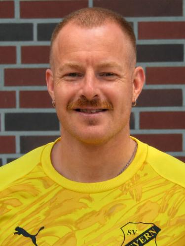 Dustin Beer