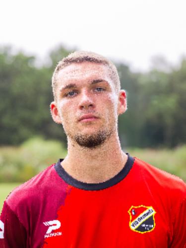 Max Adrian