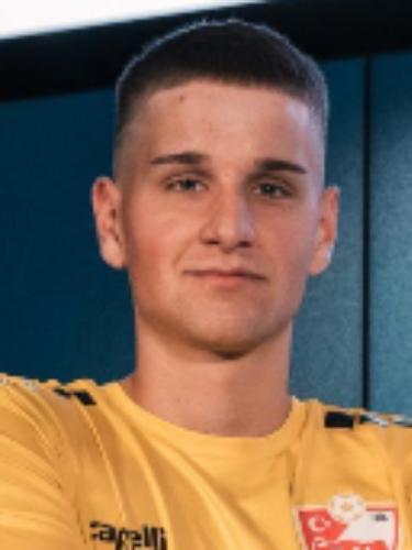 Yannik Dreidoppel