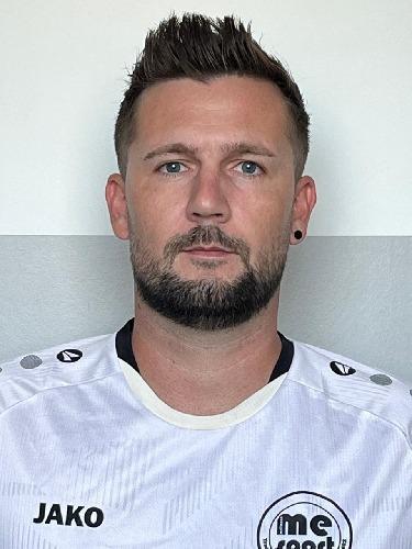 Lars Flügel
