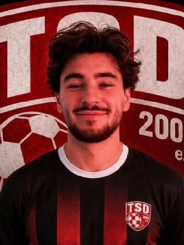 Melih-Akay Celik