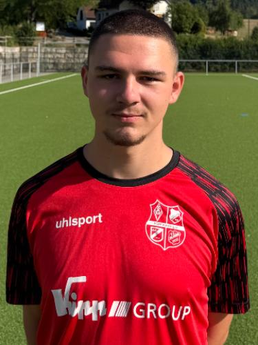 Luca Singer