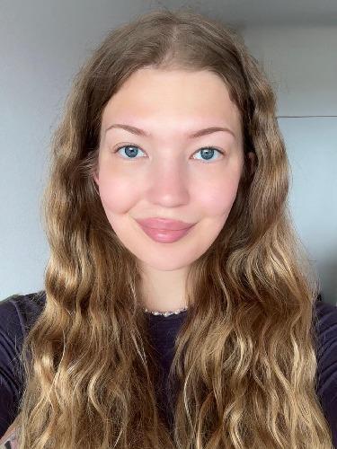 Cara Lois Freitag