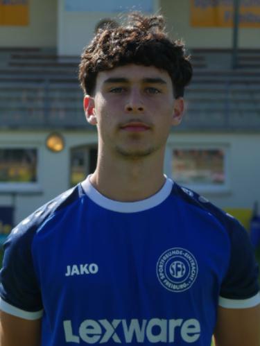 Nuri Jona Darvich
