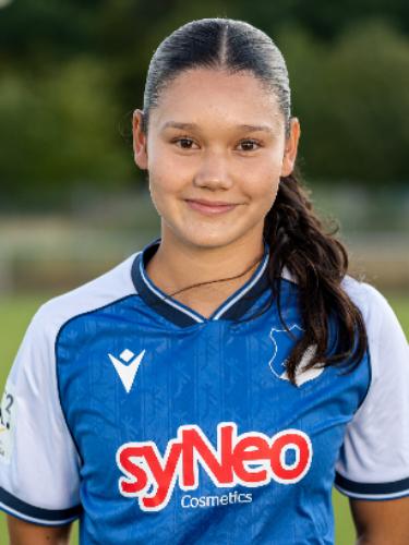 Vivien Chonticha Dieter