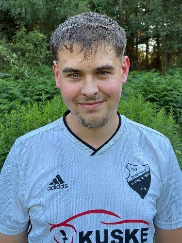Yannik Engel