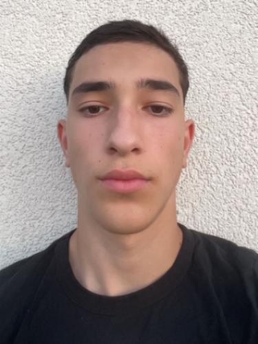 Nikan Zaribaf