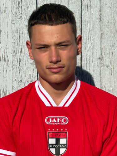 Yannik Helm