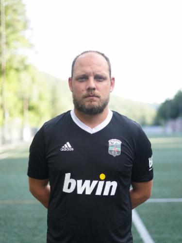 Niko Becker