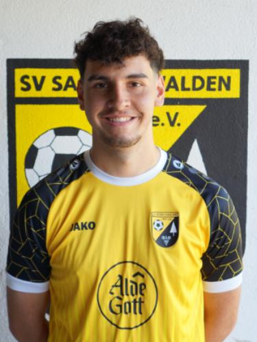 Marlon Bayer