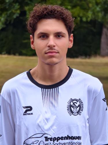 Darius Giru