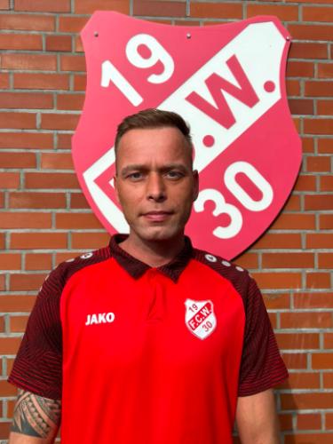 Mario Tembaak